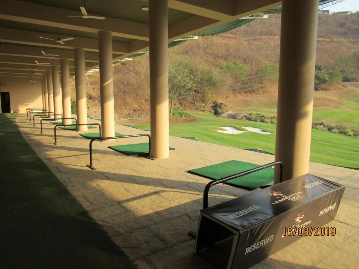 Oxford Golf Resort Pirangut Eksteriør billede